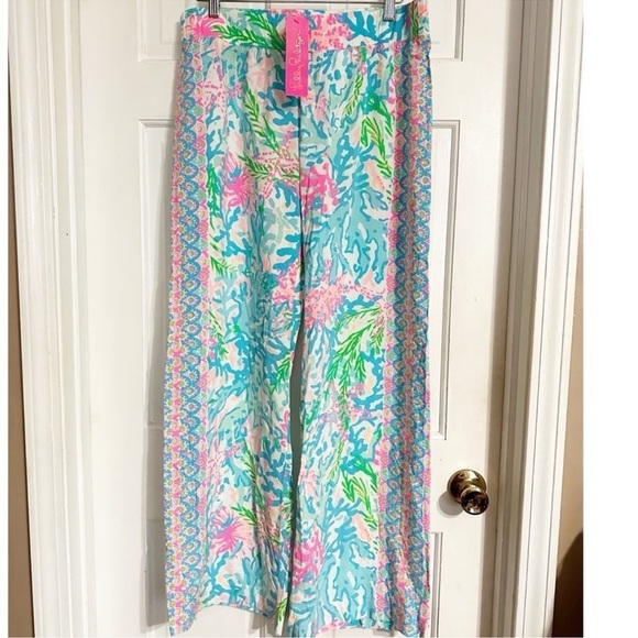 Lilly Pulitzer Lorena Breezy Palazzo Pants
Multi Sink Or Swim NWT Sz L - Picture 6 of 8